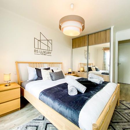 The Grey House - Parking - Piscine - Rer A 6 Min Apartment Bussy-Saint-Georges Bagian luar foto