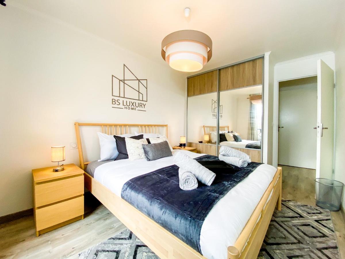 The Grey House - Parking - Piscine - Rer A 6 Min Apartment Bussy-Saint-Georges Bagian luar foto