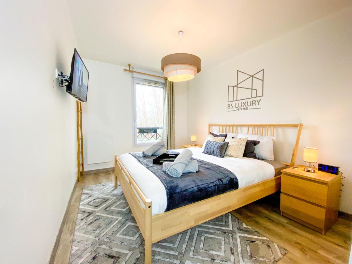 The Grey House - Parking - Piscine - Rer A 6 Min Apartment Bussy-Saint-Georges Bagian luar foto